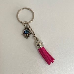 Silver and hot pink Eve Il eye keychain